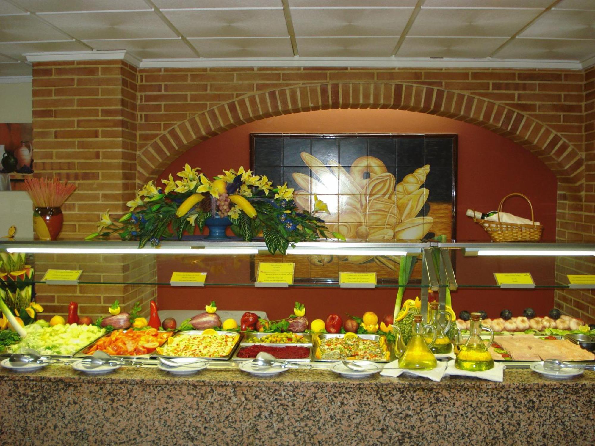 Hotel Mareny Benidorm Restaurant photo